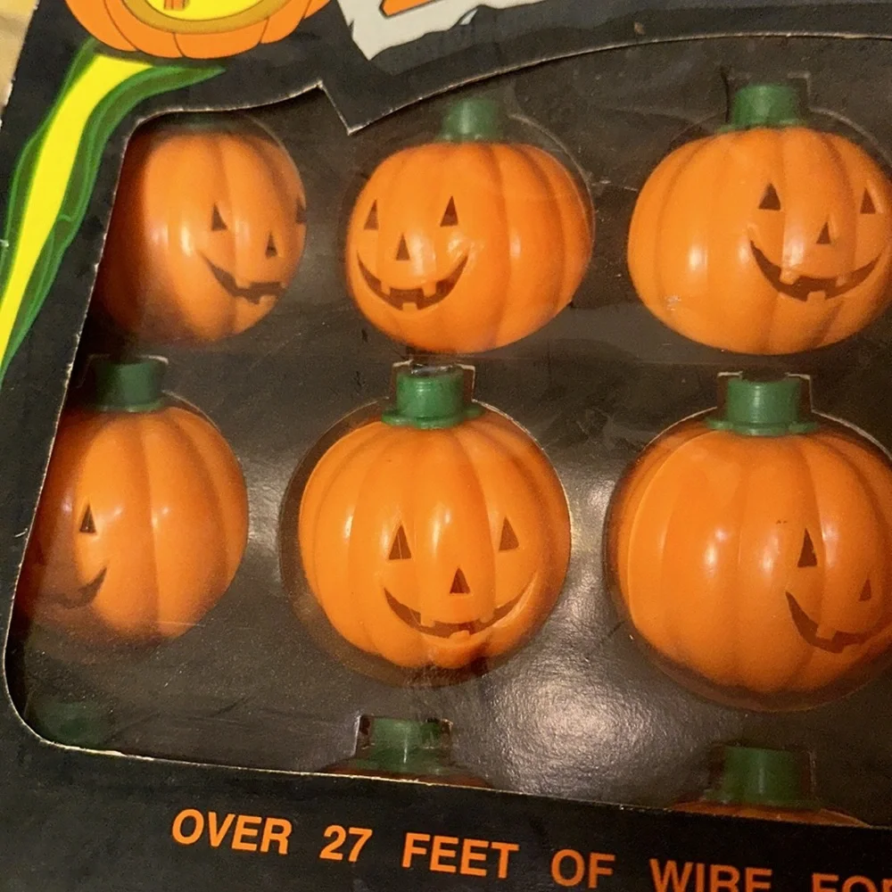 20 Vintage Electrified Terrified Blinking Halloween Lights‎